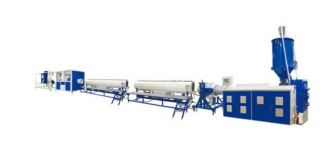 Pipe extrusion machine